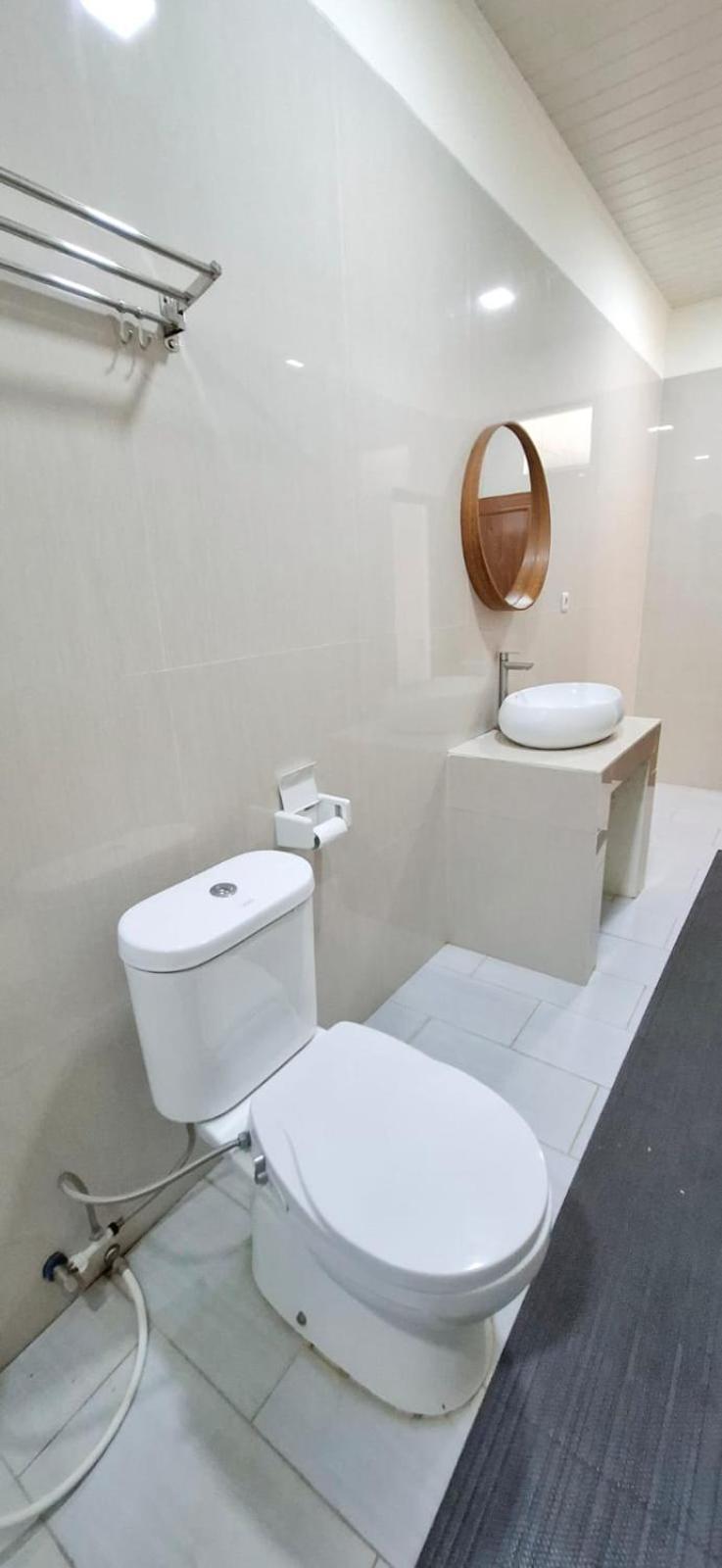 Ciemas Hotel Cipunaga מראה חיצוני תמונה