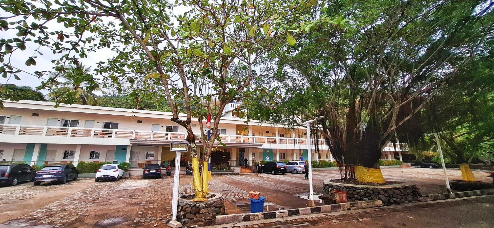 Ciemas Hotel Cipunaga מראה חיצוני תמונה